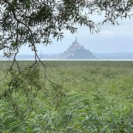 בית נופש Manoir Charme Baie Mont St Michel