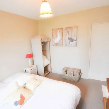 Manoir Charme Baie Mont St Michel בית נופש