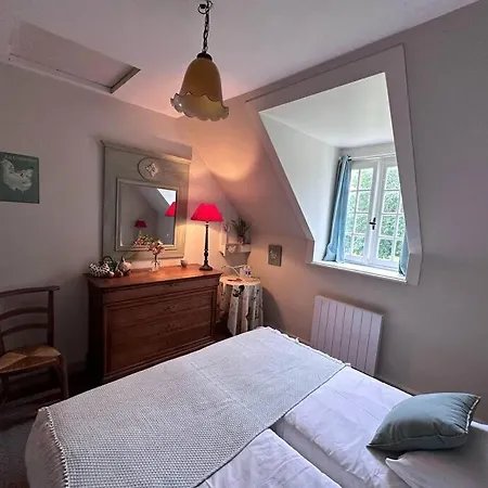 Manoir Charme Baie Mont St Michel בית נופש